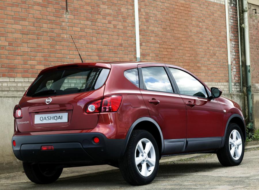  Nissan Qashqai 4WD 2007 года  (фото 10 из 18)